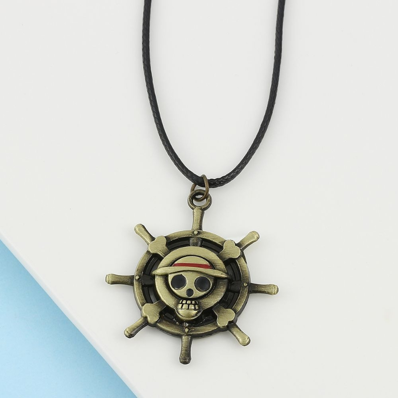 Collana con ciondolo a forma d - Luffy Anime Merchandise recensione e prezzo